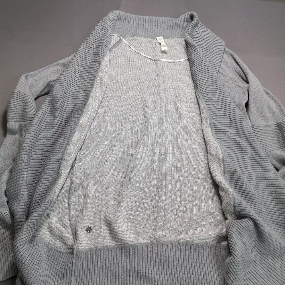 Lululemon Wrap It Up Sweater Gray Size 4‎ - Picture 9 of 17